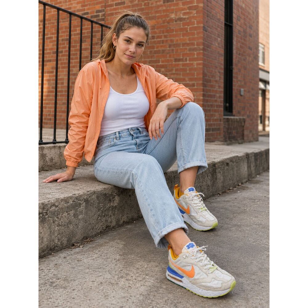 Nike Air Max Dawn Women's Size 9.5 White-Multi Lifestyle Shoes